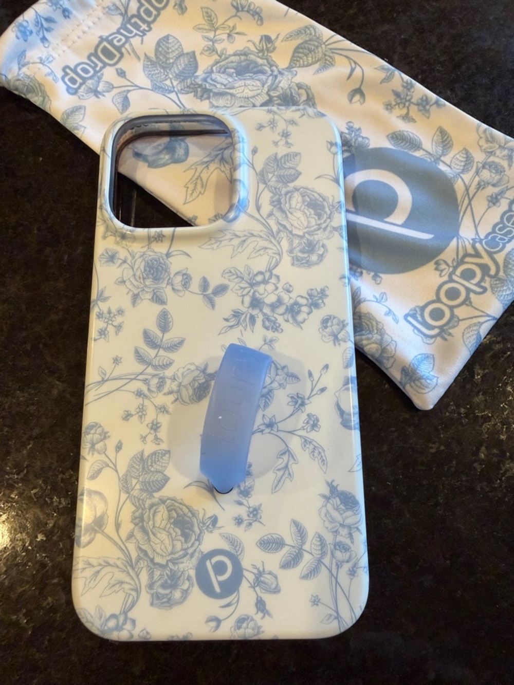 Loopy Case Blue & White Floral Case with Loopy lefty strap iPhone 14 Pro Max - Picture 3 of 4